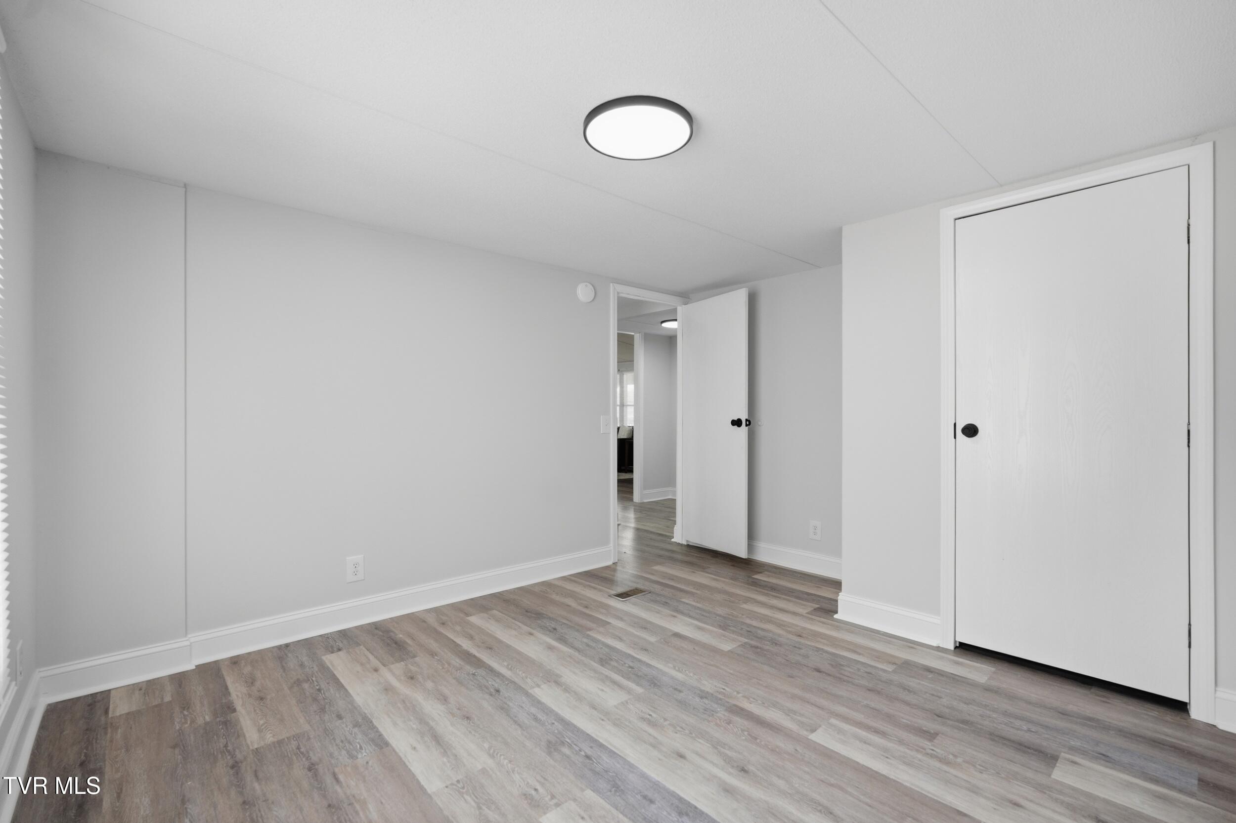 17953 Nordyke Road Bristol, VA 24202 - Photo 28 of 35 29_dsc02545