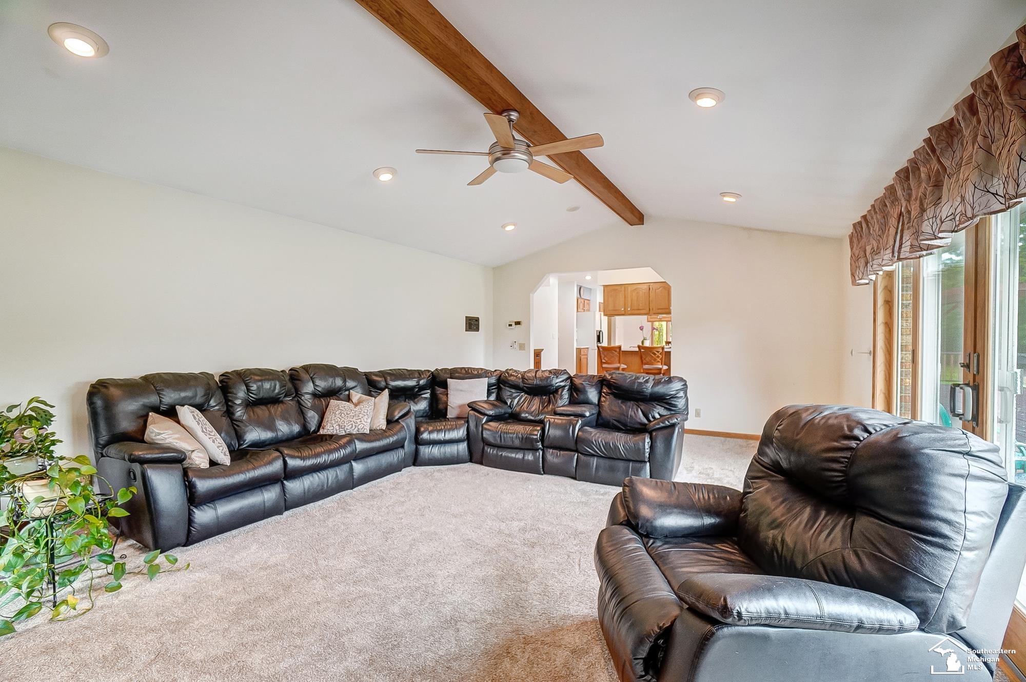 49774 Willis Road Belleville, MI 48111 - Photo 24 of 53 50120134-23.JPG