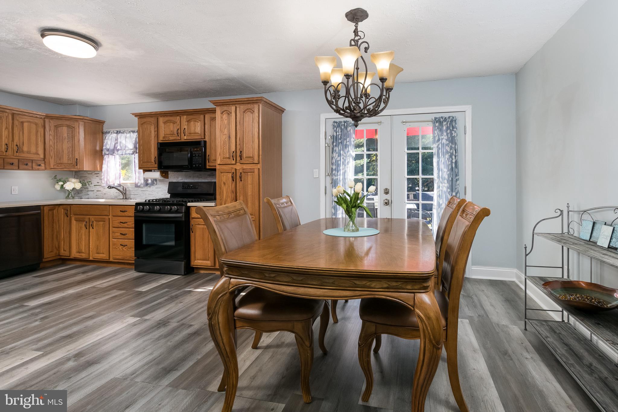 17 Bayberry Road Ewing, NJ 08618 - Photo 11 of 32