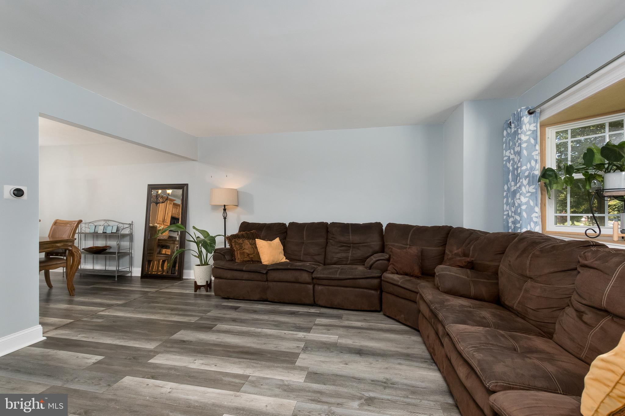 17 Bayberry Road Ewing, NJ 08618 - Photo 5 of 32