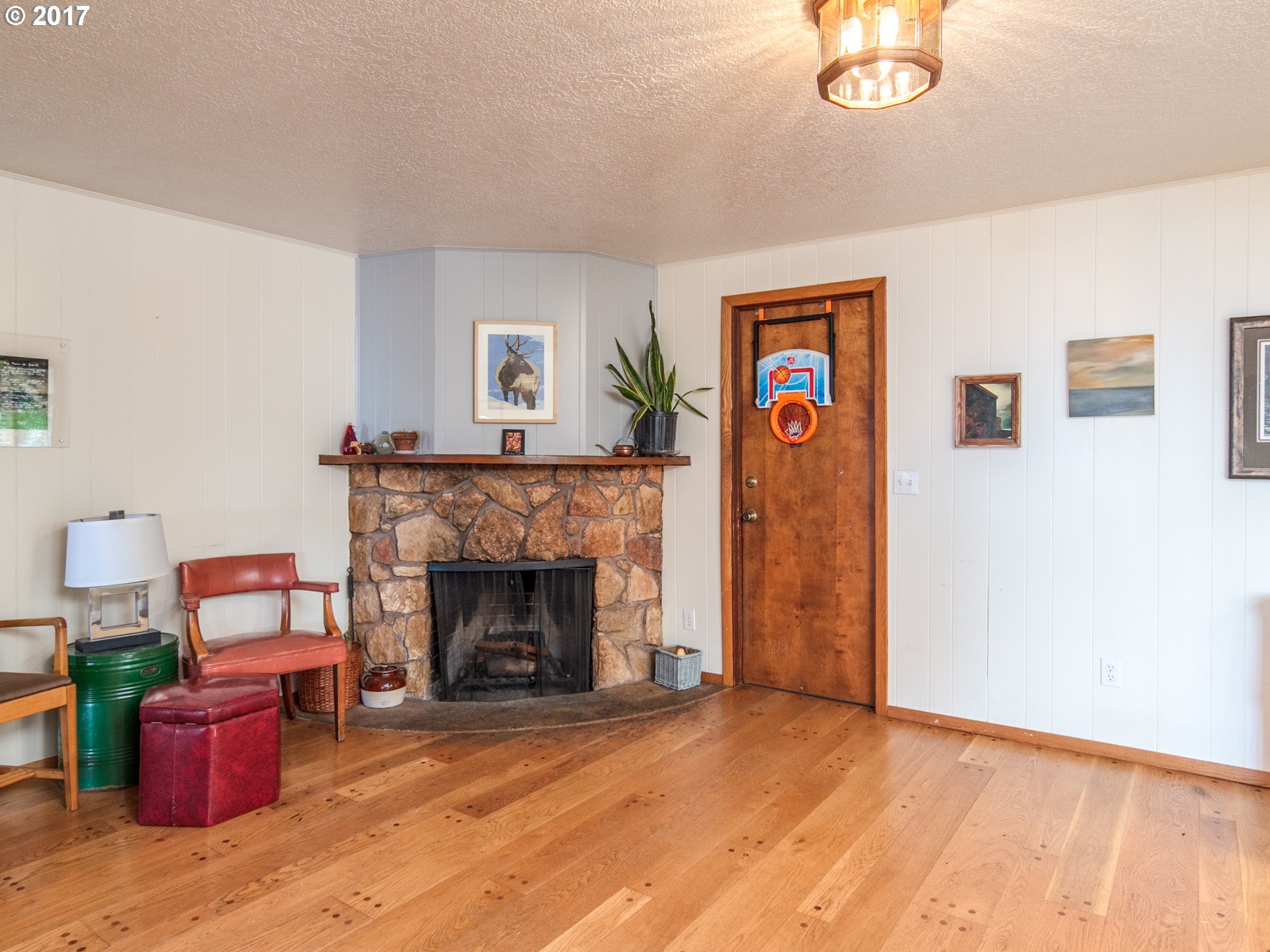 8022 Northwest Reed Drive Portland, OR 97229 - Photo 12 of 27 Gallery Image 12