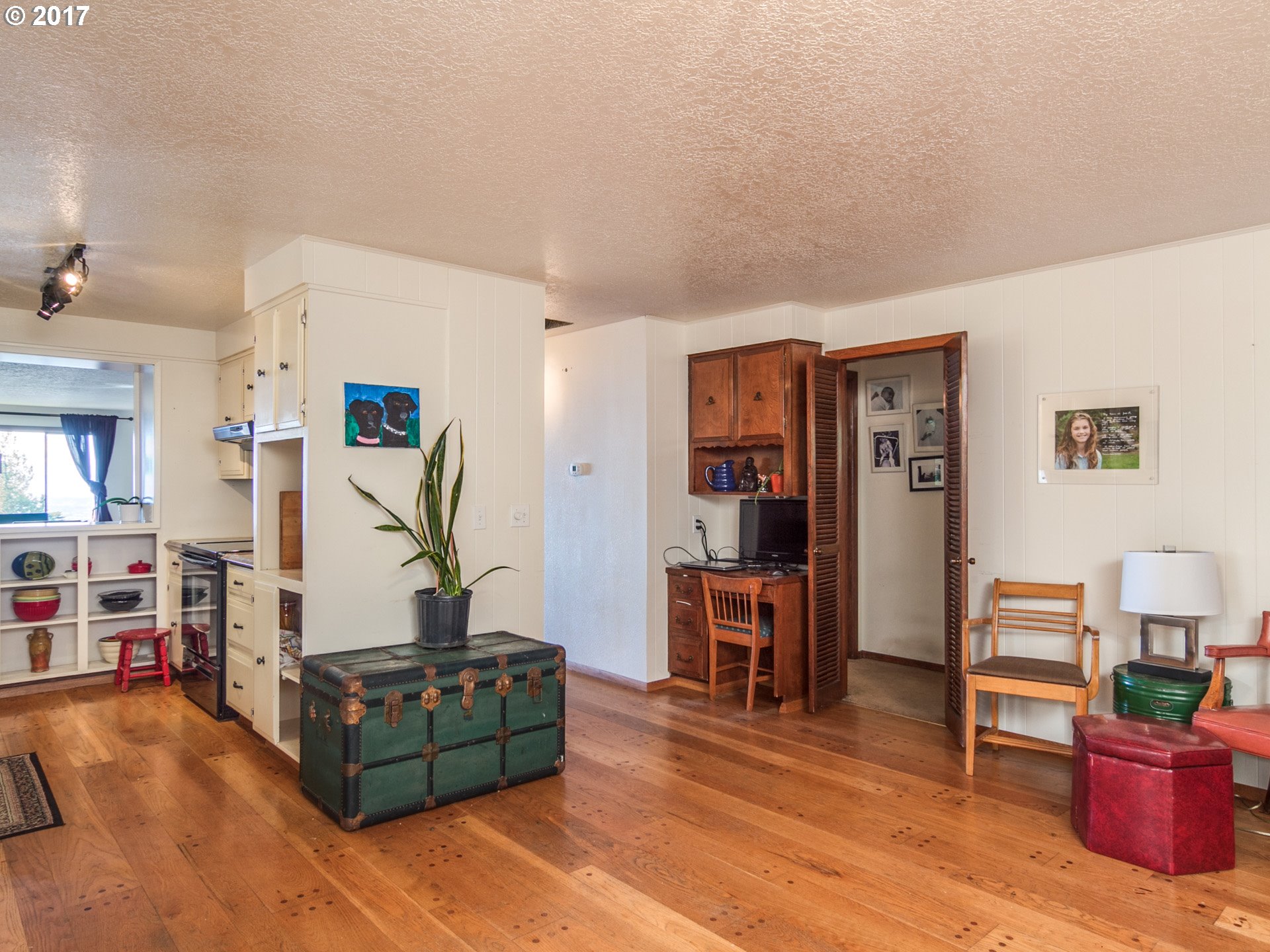 8022 Northwest Reed Drive Portland, OR 97229 - Photo 13 of 27 Gallery Image 13
