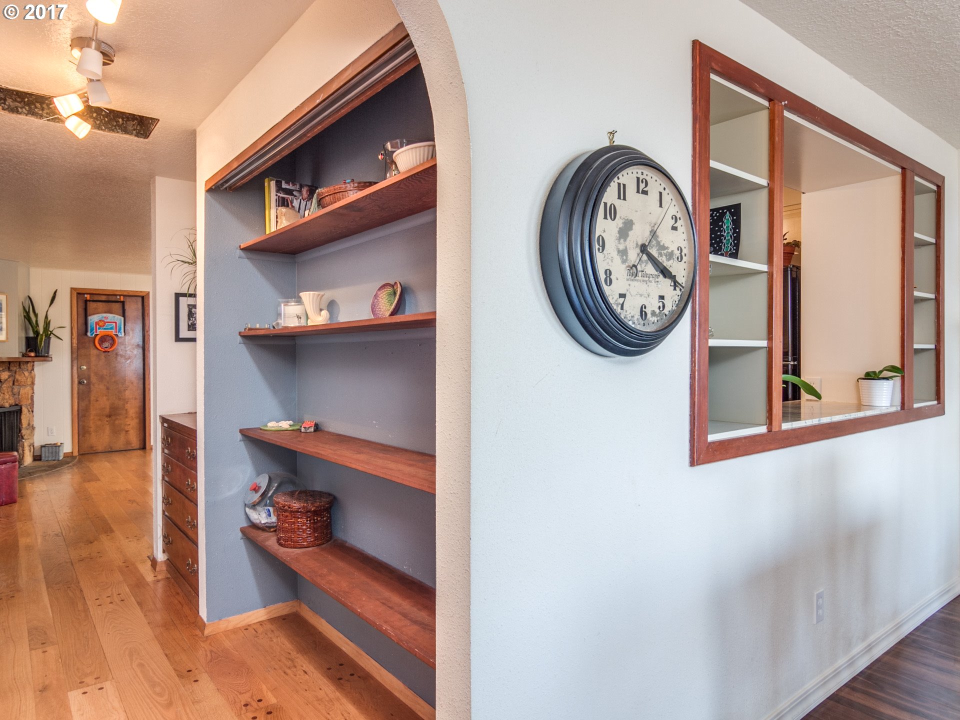 8022 Northwest Reed Drive Portland, OR 97229 - Photo 8 of 27 Gallery Image 8