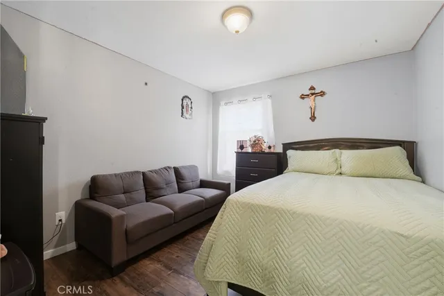 $640,000 | 409 West Cedar Street, Compton, CA 90220