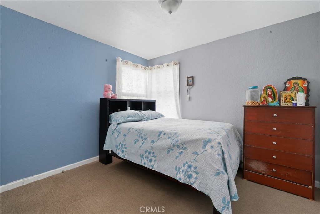 409 West Cedar Street Compton, CA 90220 - Photo 15 of 26