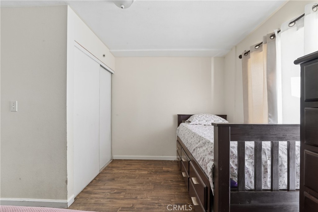 409 West Cedar Street Compton, CA 90220 - Photo 18 of 26