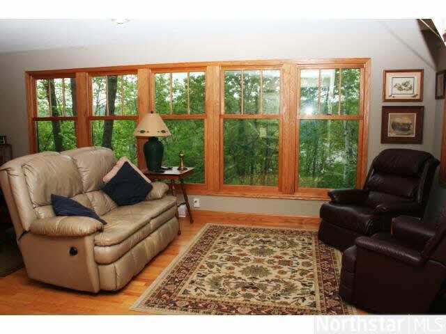 216 Ilwaco Road River Falls, WI 54022 - Photo 4 of 9 Gallery Image 4
