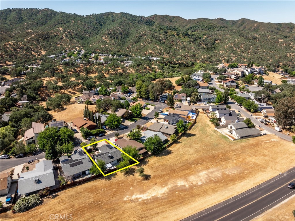 4913 Sparrow Hawk Lane Paso Robles, CA 93446 - Photo 30 of 33 an aerial view of residential houses with outdoor space