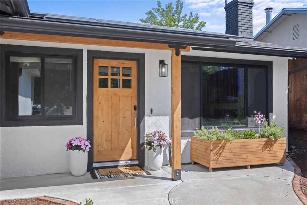 4913 Sparrow Hawk Lane Paso Robles, CA 93446 - Photo 7 of 33 a front view of a house