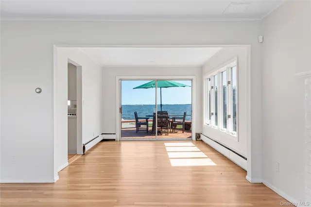 $1,450,000 | 167 Secatogue Lane West, West Islip, NY 11795