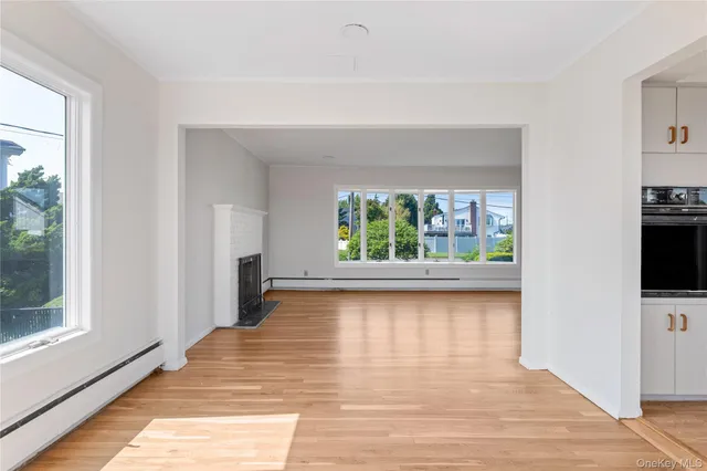 $1,450,000 | 167 Secatogue Lane West, West Islip, NY 11795