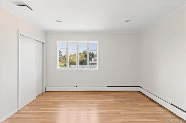 $1,450,000 | 167 Secatogue Lane West, West Islip, NY 11795