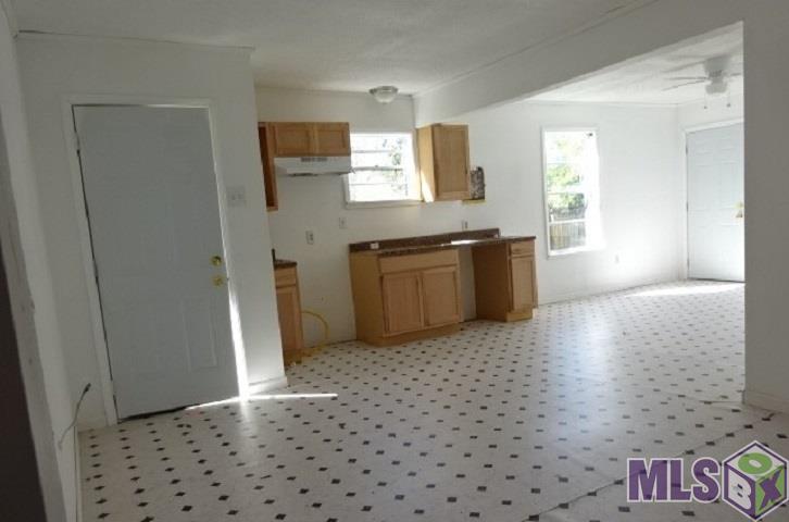 4085 Sycamore Street Baton Rouge, LA 70805 - Photo 3 of 18 Gallery Image 3