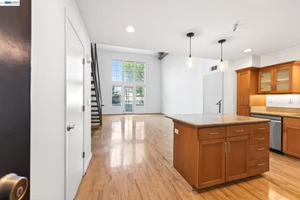 $2,800 | 20 Ryland Park Drive, Unit 204, San Jose, CA 95110