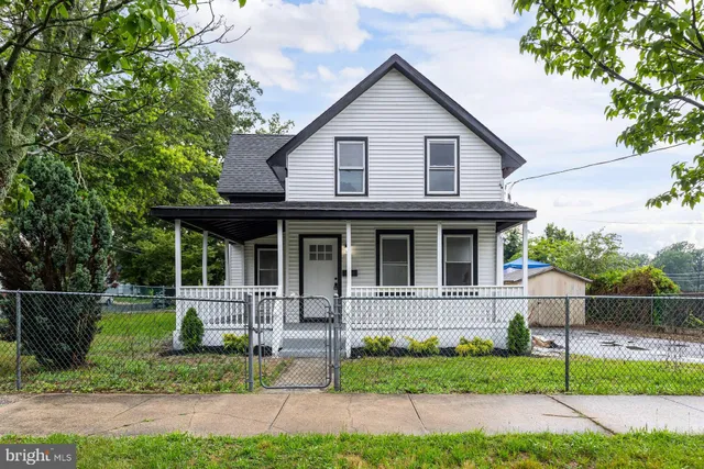 $269,900 | 400 North 7th Street, Vineland, NJ 08360