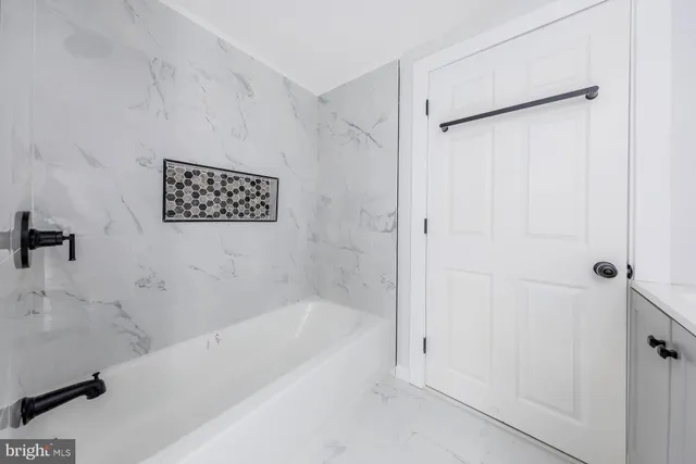 $269,900 | 400 North 7th Street, Vineland, NJ 08360