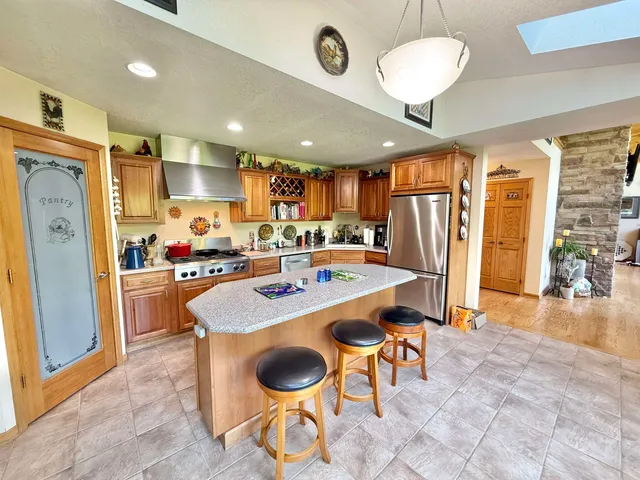 $1,390,000 | N7182 McCabe Road, Elkhorn, WI 53121