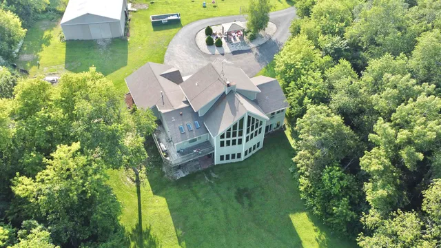 $1,390,000 | N7182 McCabe Road, Elkhorn, WI 53121