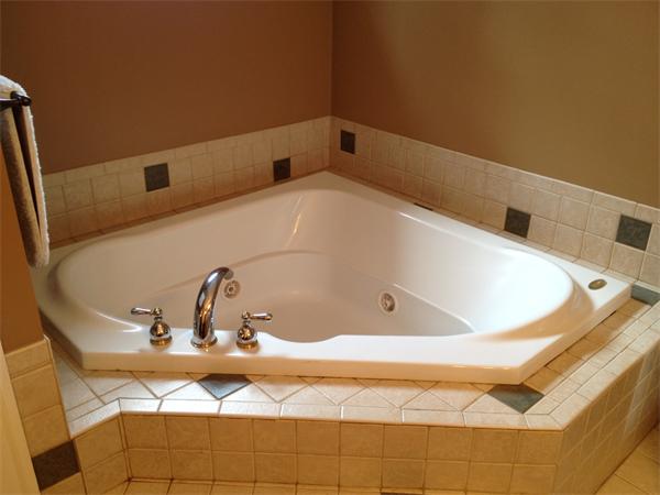 132 Millbury Road Oxford, MA 01540 - Photo 14 of 24 Gallery Image 14