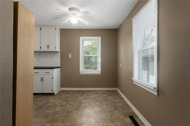 $185,000 | 6114 North Main Street, Gladstone, MO 64118