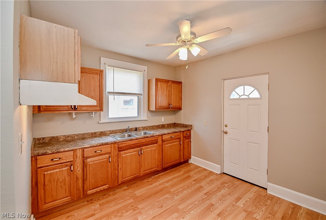 2824 5th Street Northwest Canton, OH 44708 - Photo 5 of 10 Gallery Image 5
