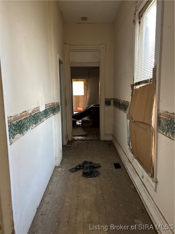 1935 Center Street New Albany, IN 47150 - Photo 2 of 6