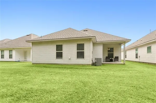 $255,000 | 60341 Sunset Oak Boulevard, Lacombe, LA 70445
