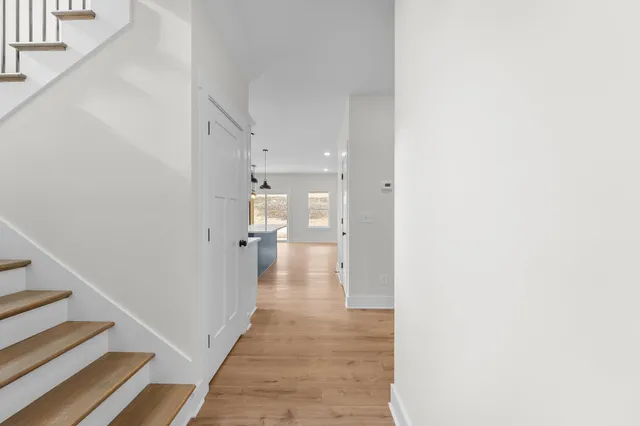 $525,000 | 288 Woodland Creek Drive, McMinnville, TN 37110