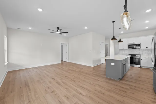 $525,000 | 288 Woodland Creek Drive, McMinnville, TN 37110