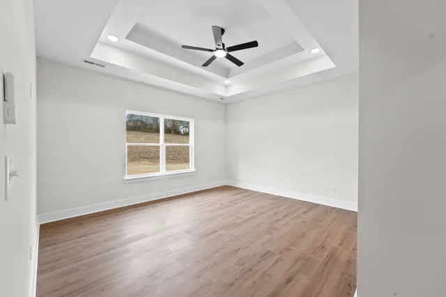 $525,000 | 288 Woodland Creek Drive, McMinnville, TN 37110