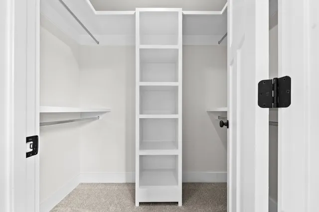 $525,000 | 288 Woodland Creek Drive, McMinnville, TN 37110