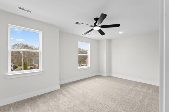 $525,000 | 288 Woodland Creek Drive, McMinnville, TN 37110