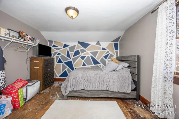 $259,900 | 113 Powers Street, Cadillac, MI 49601