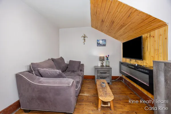 $259,900 | 113 Powers Street, Cadillac, MI 49601