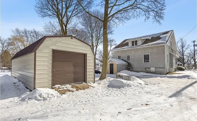 $289,900 | 113 Powers Street, Cadillac, MI 49601