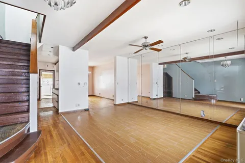 $675,000 | 91-15 95th Street | Woodhaven