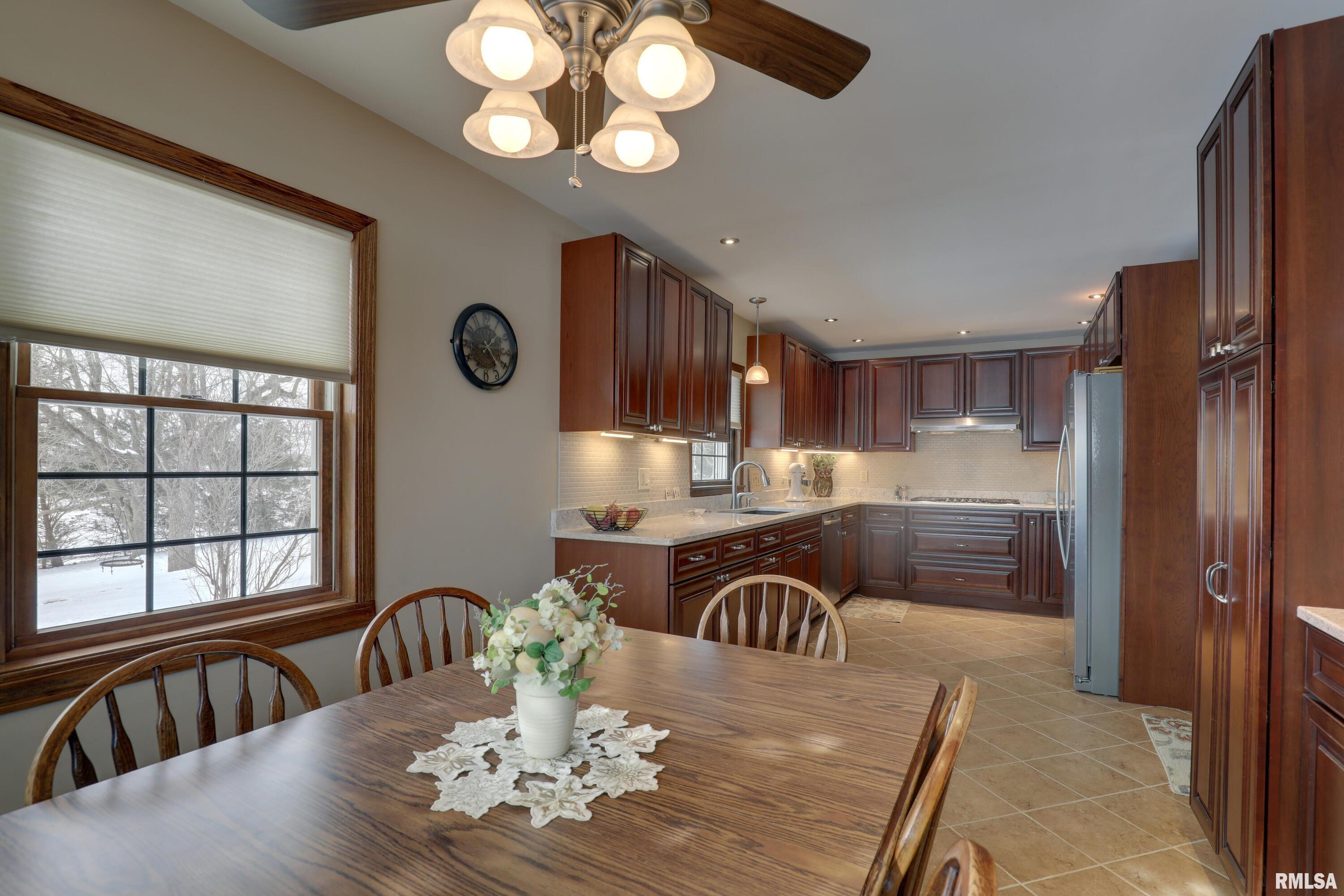 5434-5438 State Street Quincy, IL 62305 - Photo 11 of 44