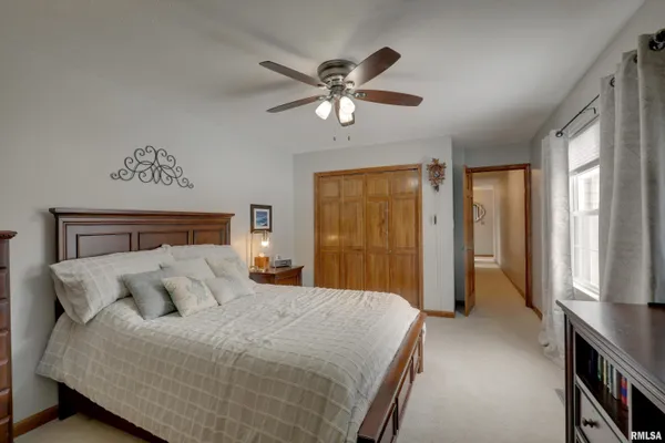 $475,000 | 5434-5438 State Street, Quincy, IL 62305