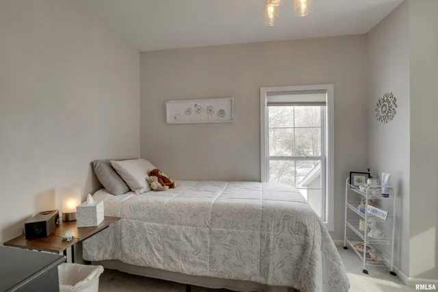 $475,000 | 5434-5438 State Street, Quincy, IL 62305