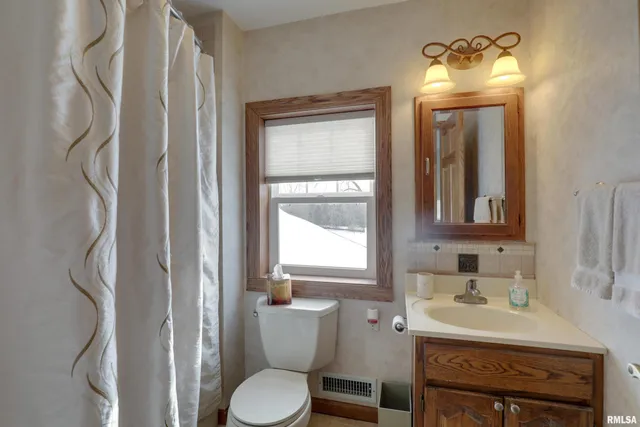 $475,000 | 5434-5438 State Street, Quincy, IL 62305