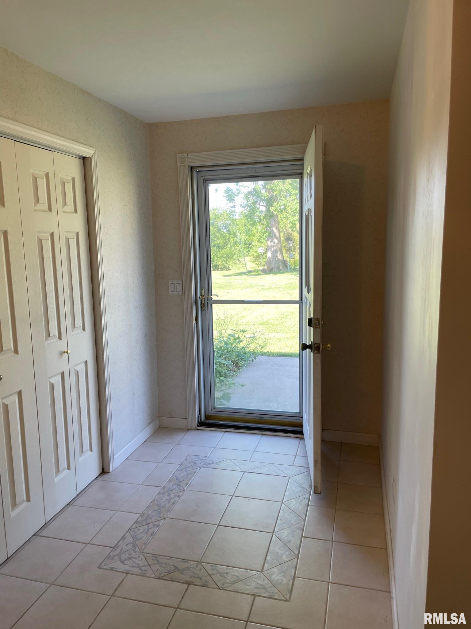 5434-5438 State Street Quincy, IL 62305 - Photo 33 of 44