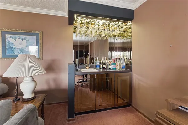 $325,000 | 7834 West Forest Hill Court, Unit 2CR, Palos Heights, IL 60463
