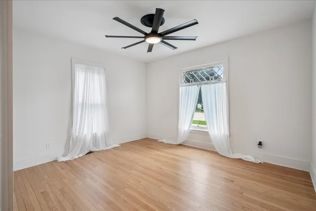 $255,000 | 616 Elk Street, Sabula, IA 52070