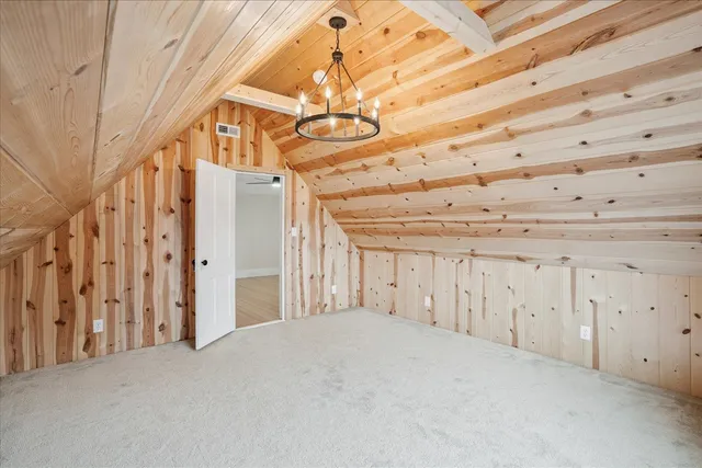 $255,000 | 616 Elk Street, Sabula, IA 52070