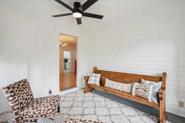 $255,000 | 616 Elk Street, Sabula, IA 52070