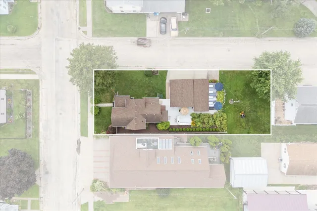 $255,000 | 616 Elk Street, Sabula, IA 52070