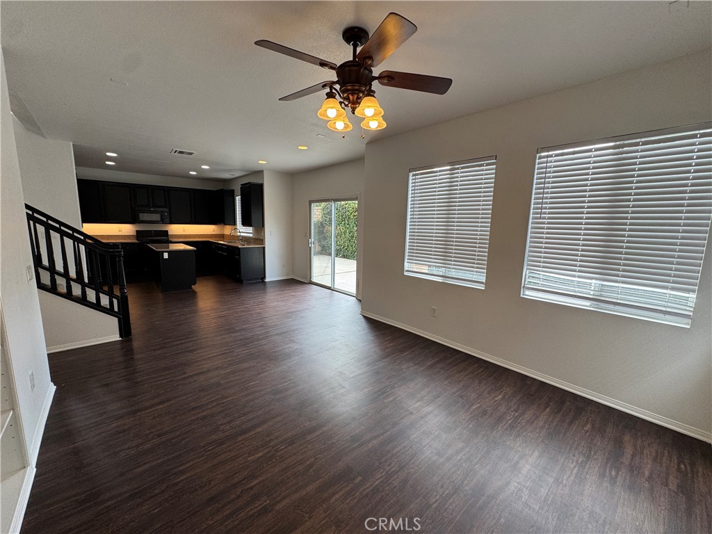 28291 Cedar Lane Saugus, CA 91350 - Photo 15 of 48