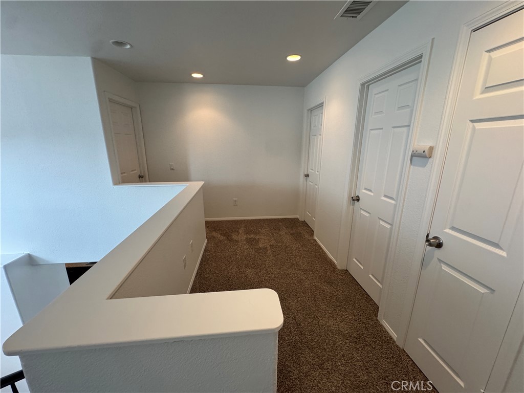 28291 Cedar Lane Saugus, CA 91350 - Photo 20 of 48