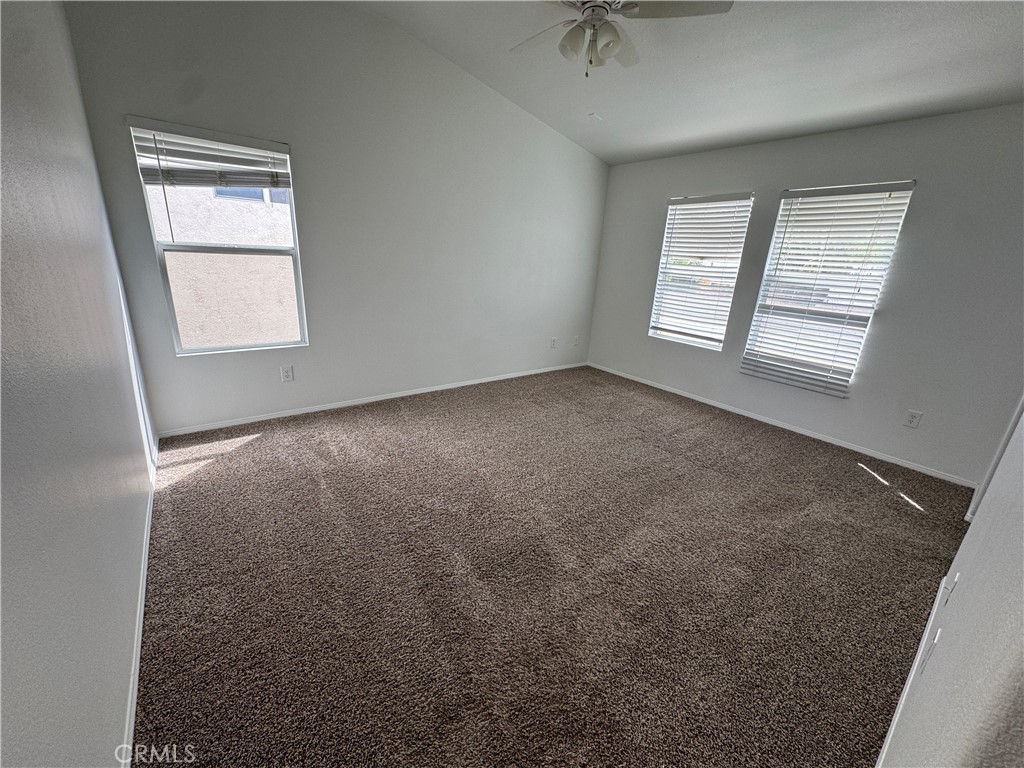 28291 Cedar Lane Saugus, CA 91350 - Photo 23 of 48