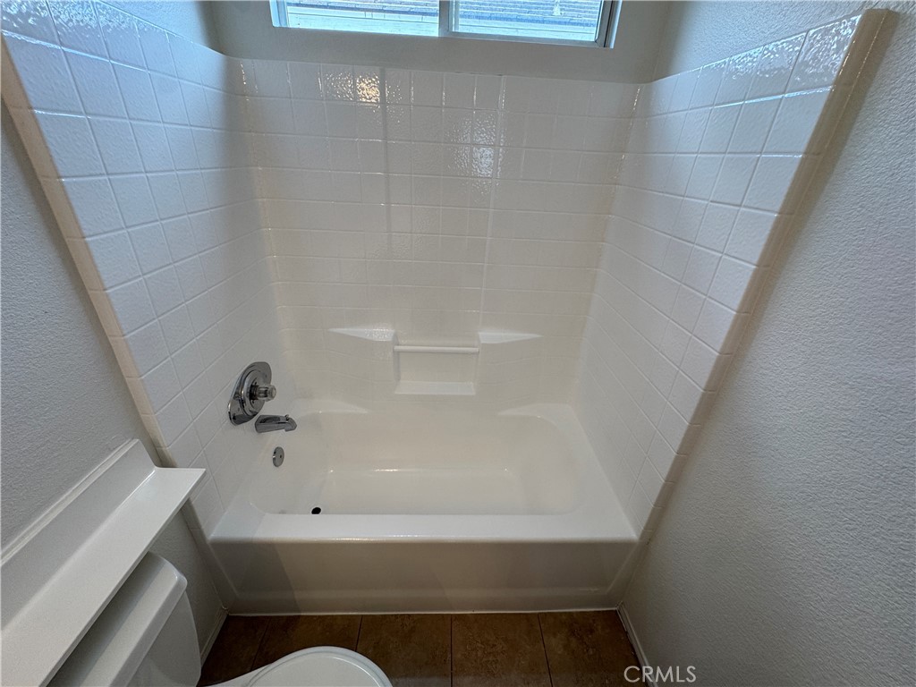 28291 Cedar Lane Saugus, CA 91350 - Photo 35 of 48